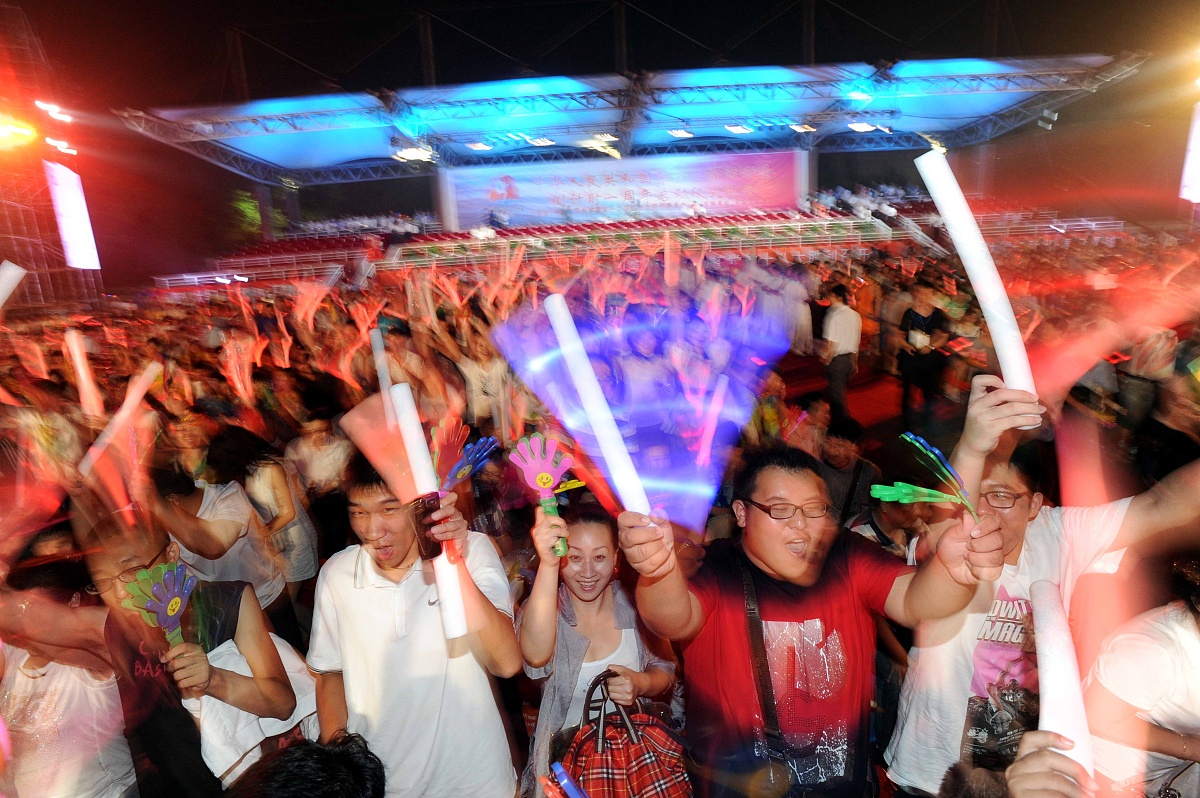 爱游戏网址持续失利首场状态出色，阿森纳观众沸腾！，Scout重返赛场赛场气氛高涨的简单介绍