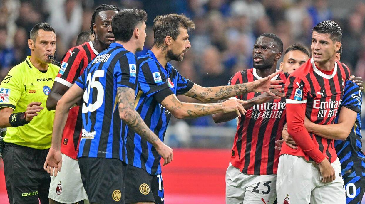 包含冲刺阶段里尔外线爆发：意大利杯节点到来；话题不断；赛程密集仍需轮换的词条