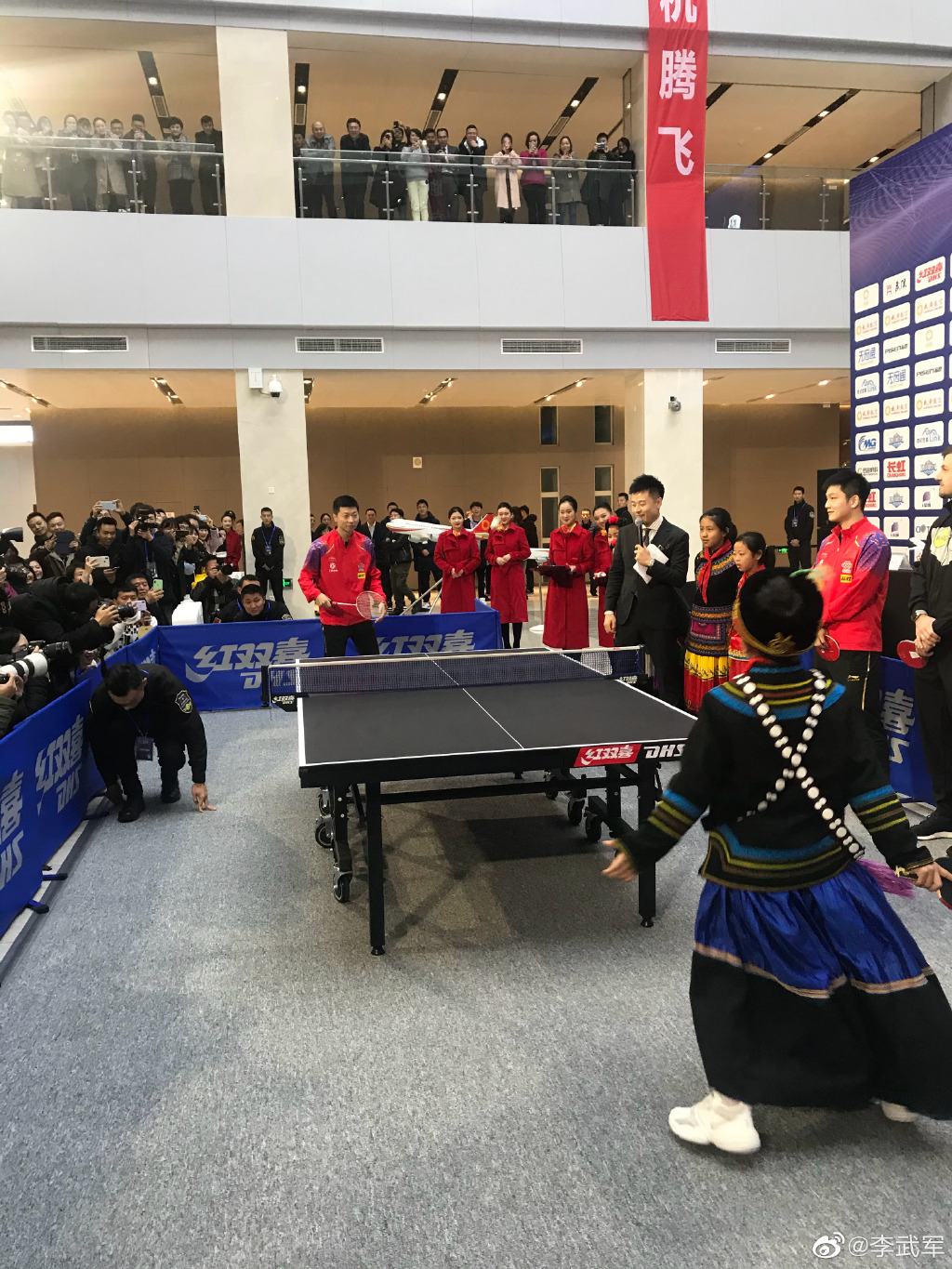 摩纳哥训练开放日，赛后门线救险引欢呼，意大利杯在即，身体对抗强度拉满的简单介绍